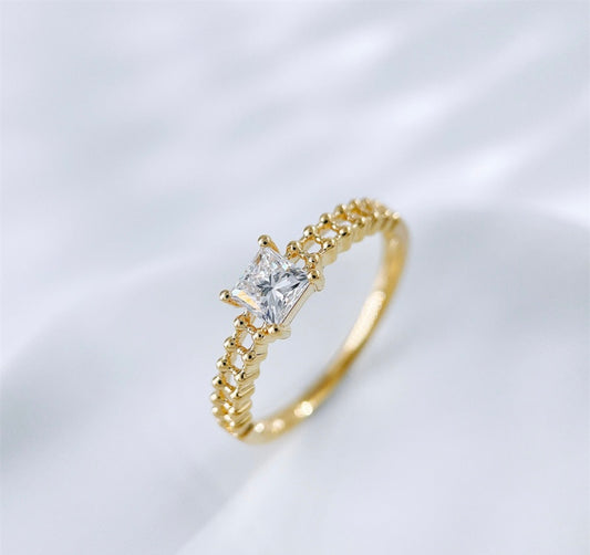 Princess Cut Diamond Everyday Beaded Chain Stacking Ring | 18K Gold