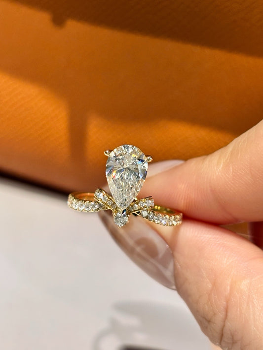 Lab Grown Pear Diamond Bow Ring | Romantic Elegance for Everyday & Milestones | 18K Yellow Gold