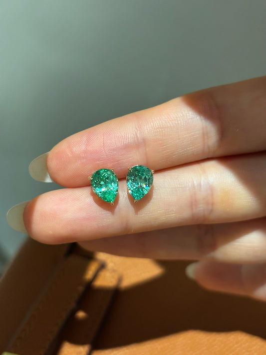 Pear-Cut Lab-Grown Paraiba Color Diamond Solitaire Stud Earrings | 18K Gold