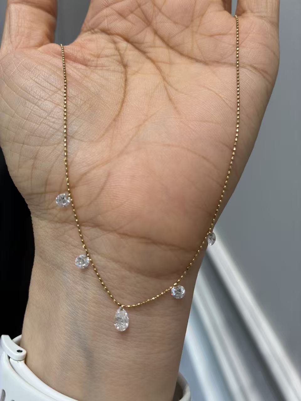 A link for Bakthi to pay necklaces