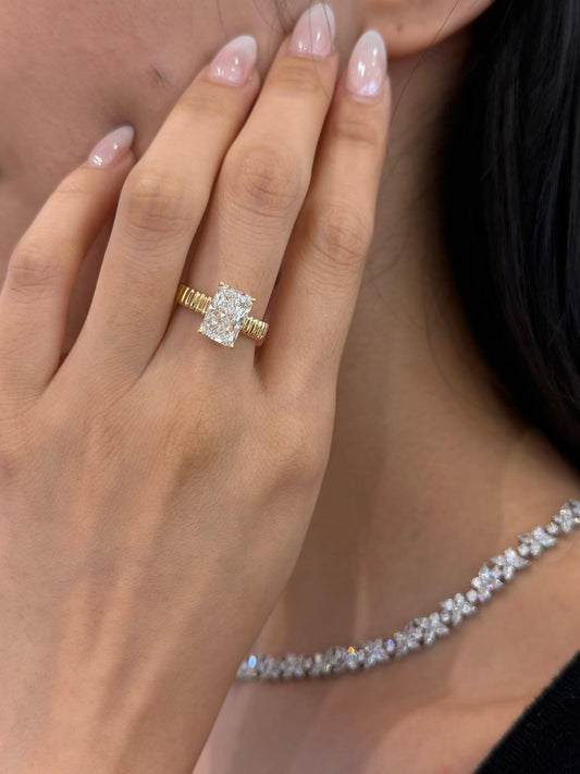 3Carat Radiant Cut Lab Grown Diamond Ribbed Solitaire Ring| 18K Yellow Gold