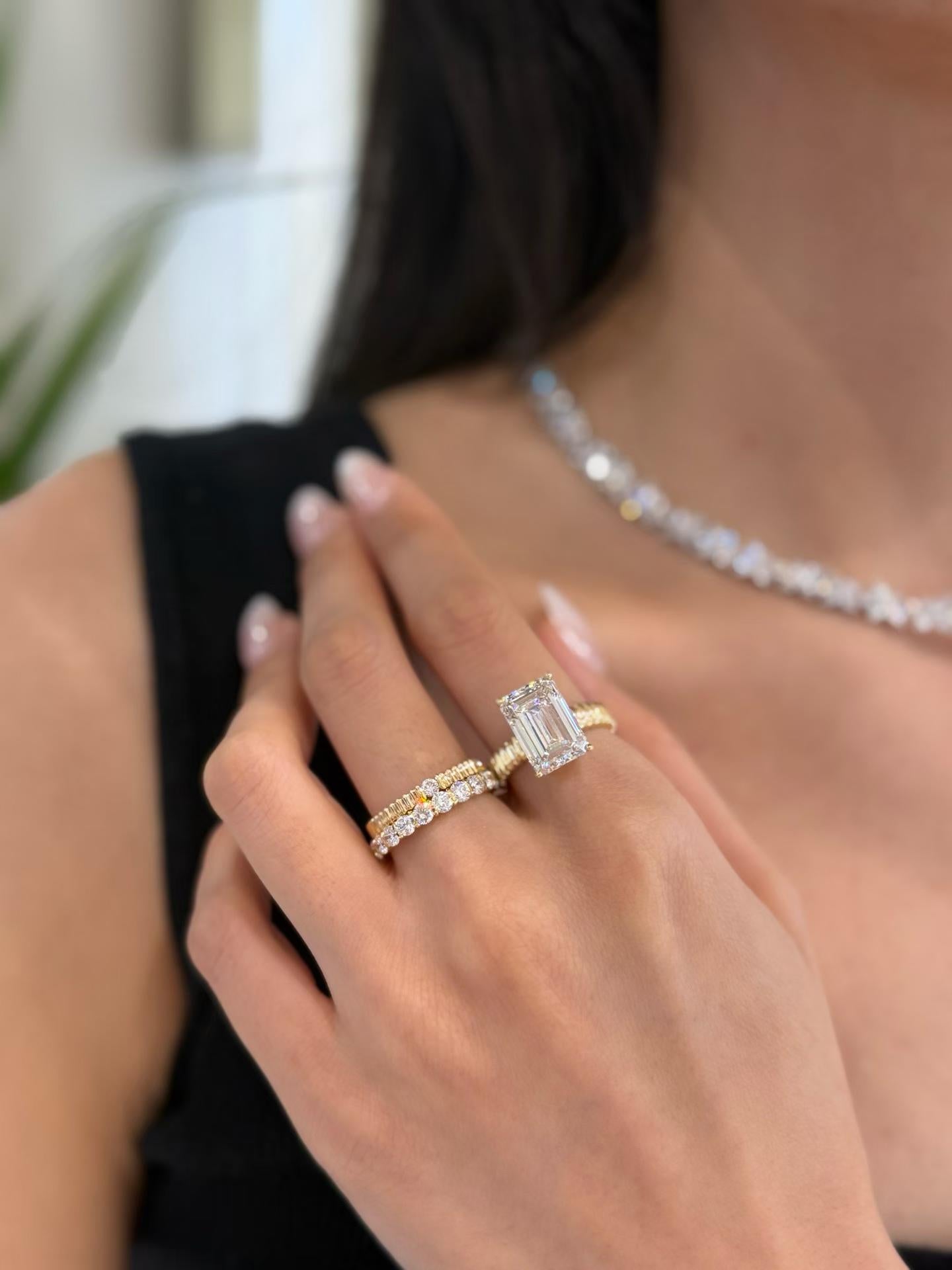 7Carat Emerald Cut Lab Grown Diamond Ribbed Solitaire Ring | 18K Yellow Gold