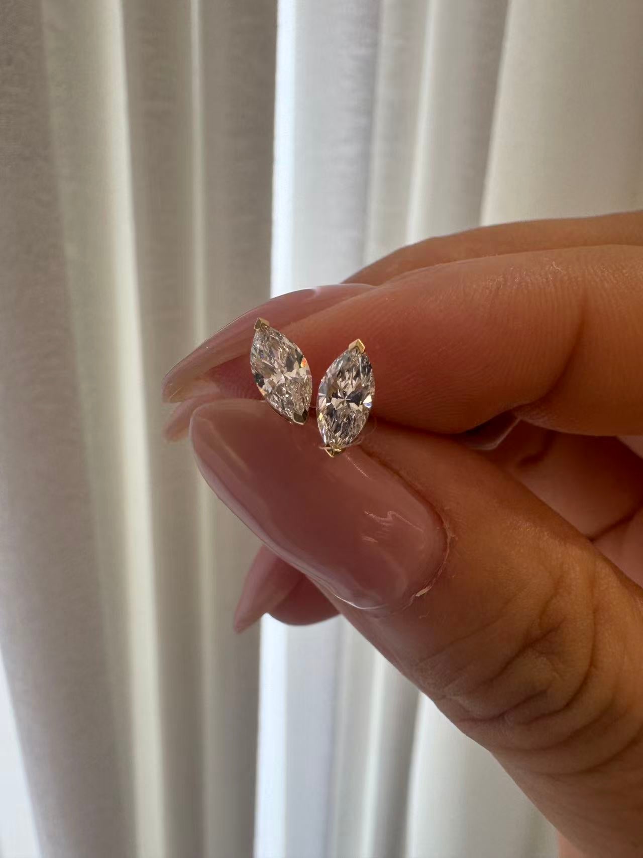 A link for AG to pay earrings
