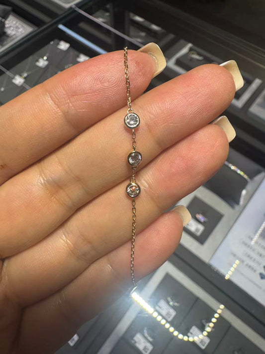 A link for Neela to pay Bracelet