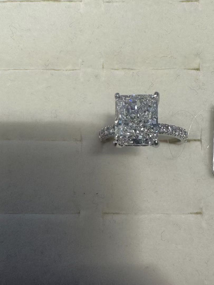 A link for Bee to pay for diamond rings 8#