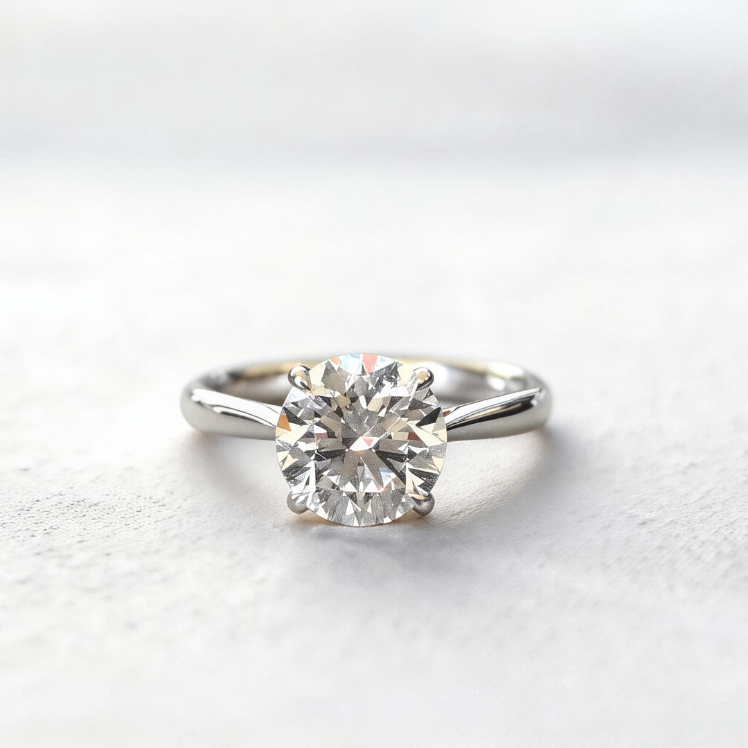Round Solitaire Four Claw Plain Band