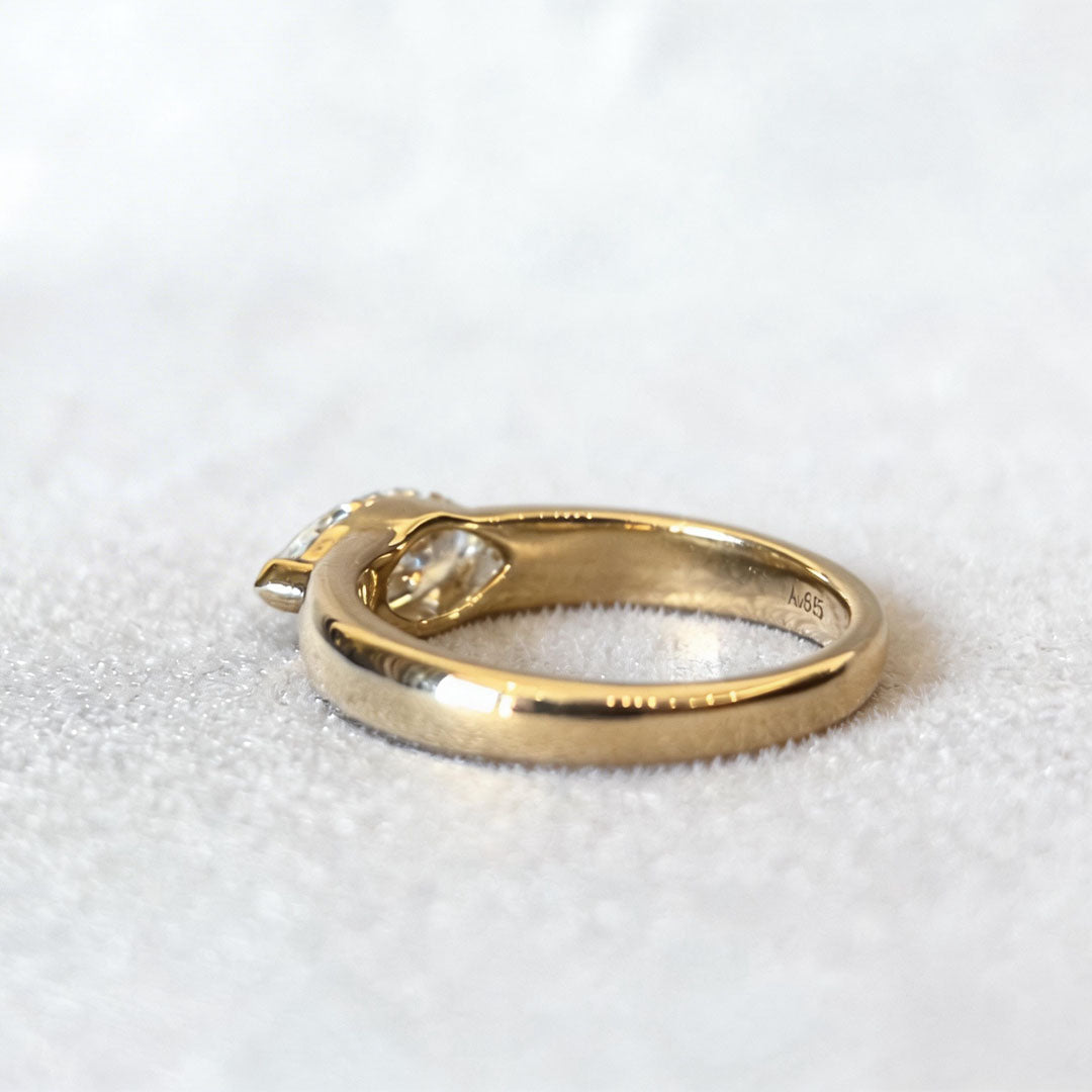 18K Gold Plain Band | Horizontal Marquise Diamond | Modern Solitaire | 1ct Lab-Grown