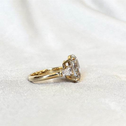 Oval Center Trilogy Ring | Baguette Sidestones | Architectural Elegance | Lab-Grown Diamonds
