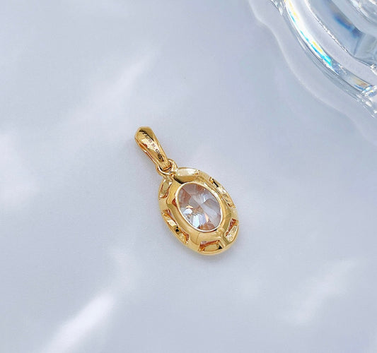 Petal Bezel Set Oval Brilliant Cut Lab Grown Diamond Solitaire Pendant | 18K Gold