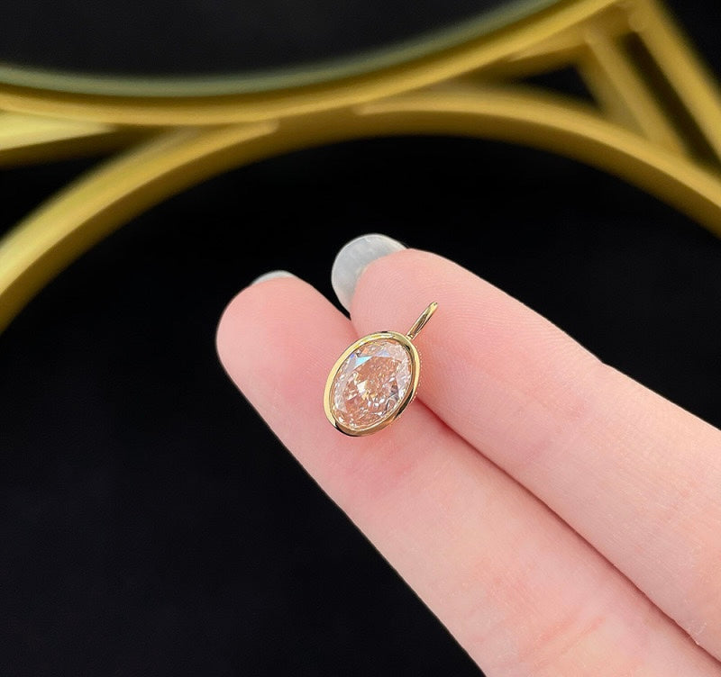 Bezel Set Oval Cut Fancy Pink Lab Grown Diamond Minimalist Pendant | 18K Yellow Gold