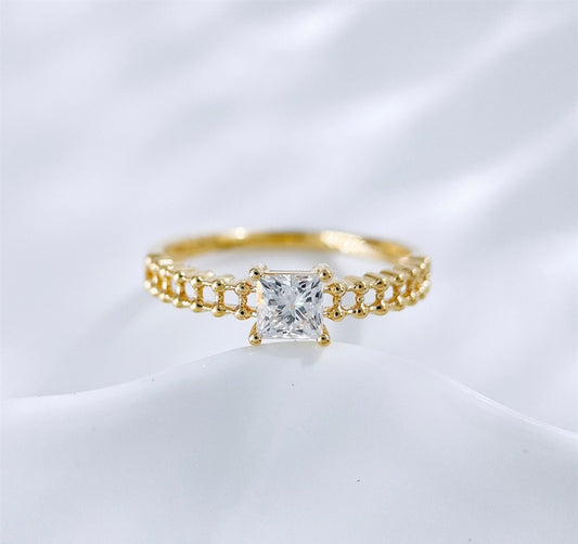 Princess Cut Diamond Everyday Beaded Chain Stacking Ring | 18K Gold