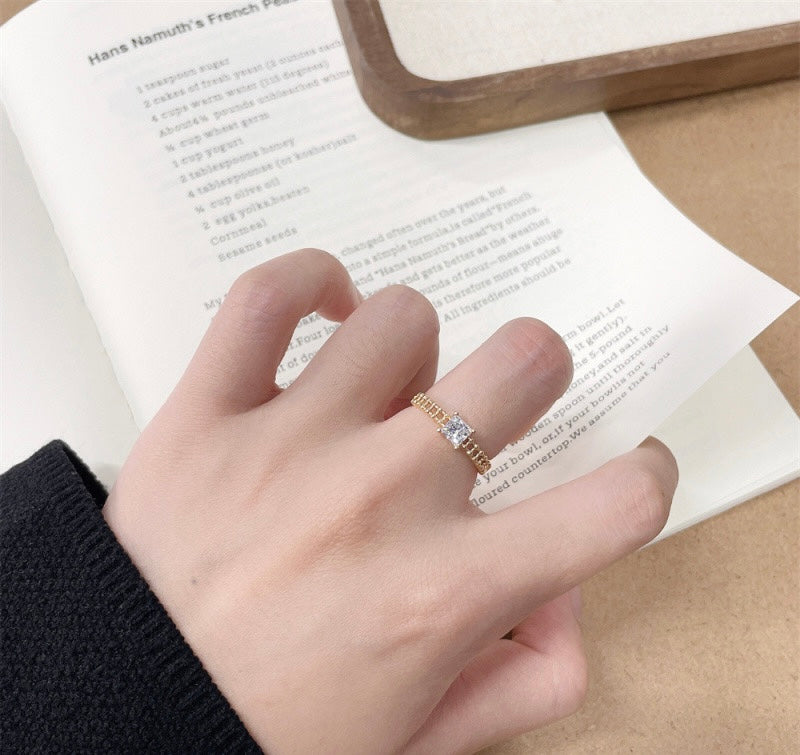 Princess Cut Diamond Everyday Beaded Chain Stacking Ring | 18K Gold