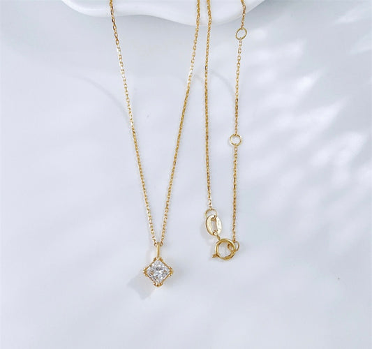 Princess Cut Lab Grown Diamond Minimalist Solitaire Pendant Necklace | 18K Gold