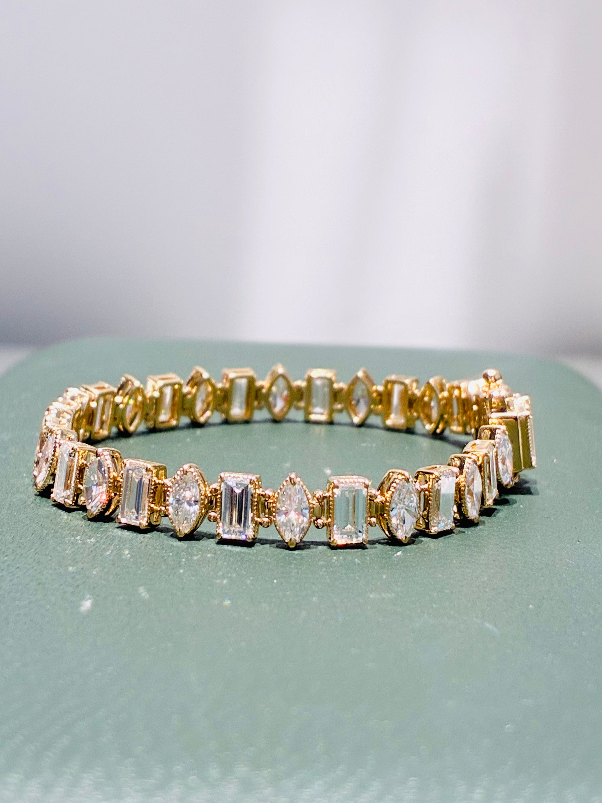 Vintage Milgrain Alternating Emerald & Marquise Lab Grown Diamond Tennis Bracelet | Solid 18K Yellow Gold Antique Stackable Bracelet