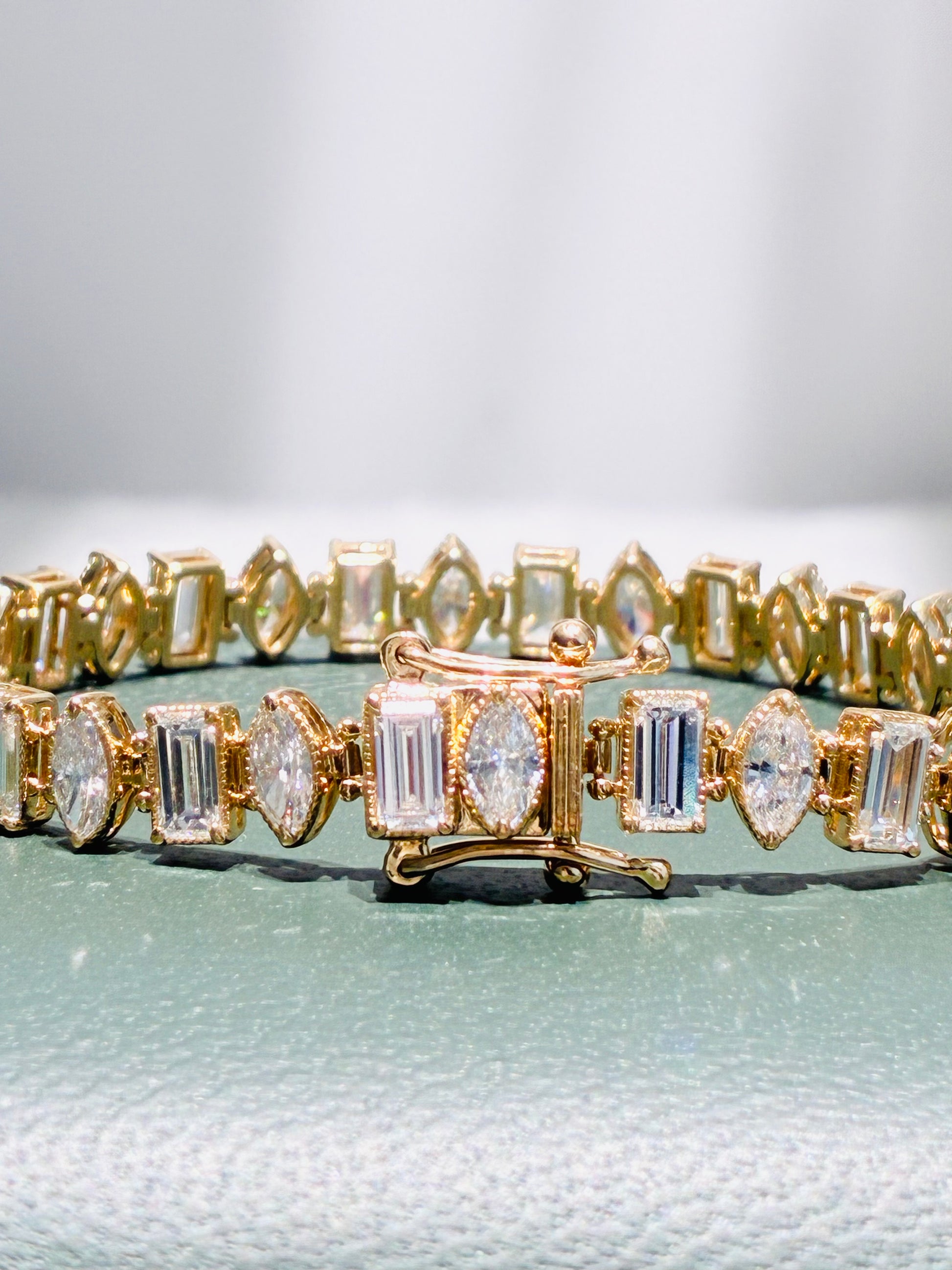 Vintage Milgrain Alternating Emerald & Marquise Lab Grown Diamond Tennis Bracelet | Solid 18K Yellow Gold Antique Stackable Bracelet