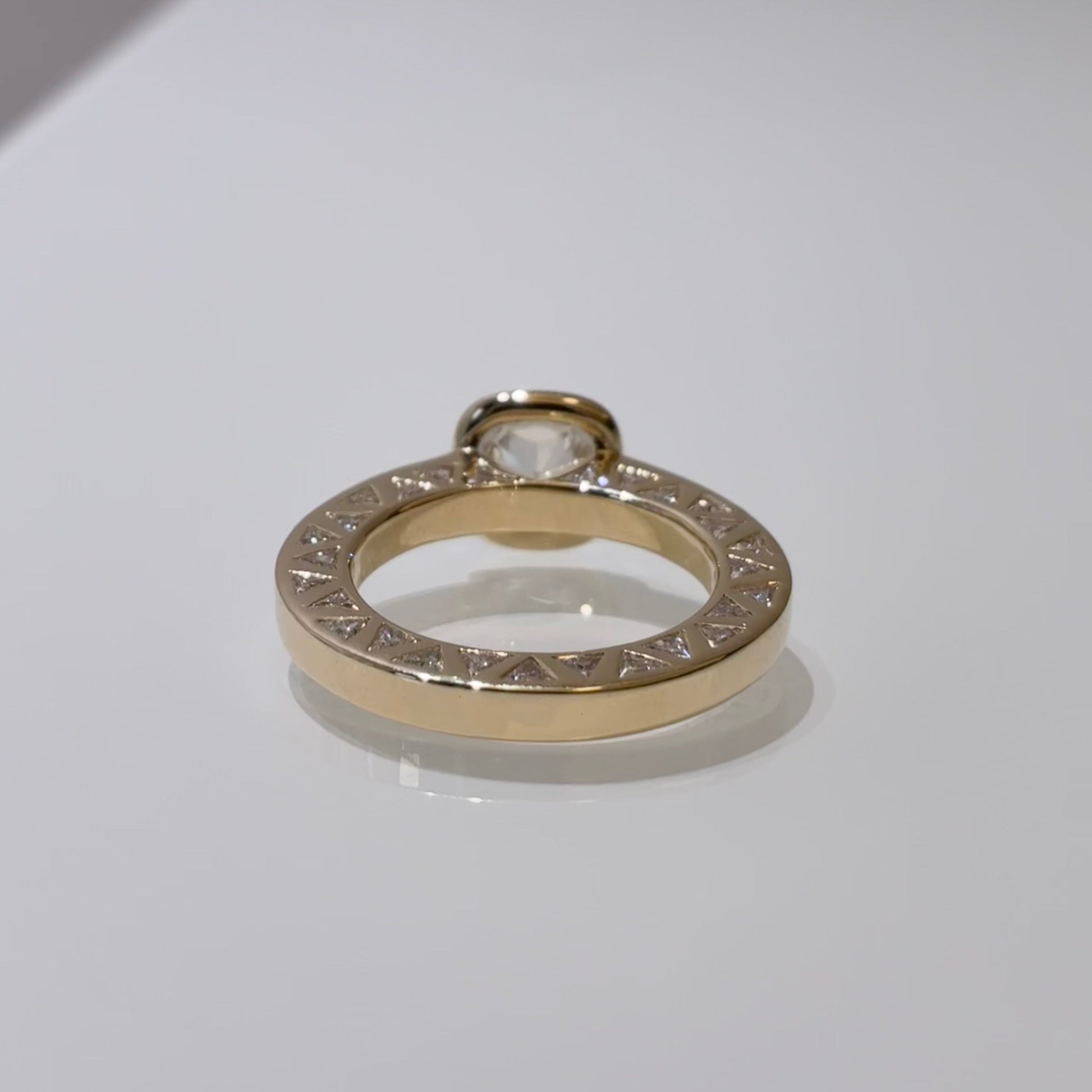 Cushion Lab Grown Diamond Ring | Vintage Double-Side Engraved Band | 14K Gold