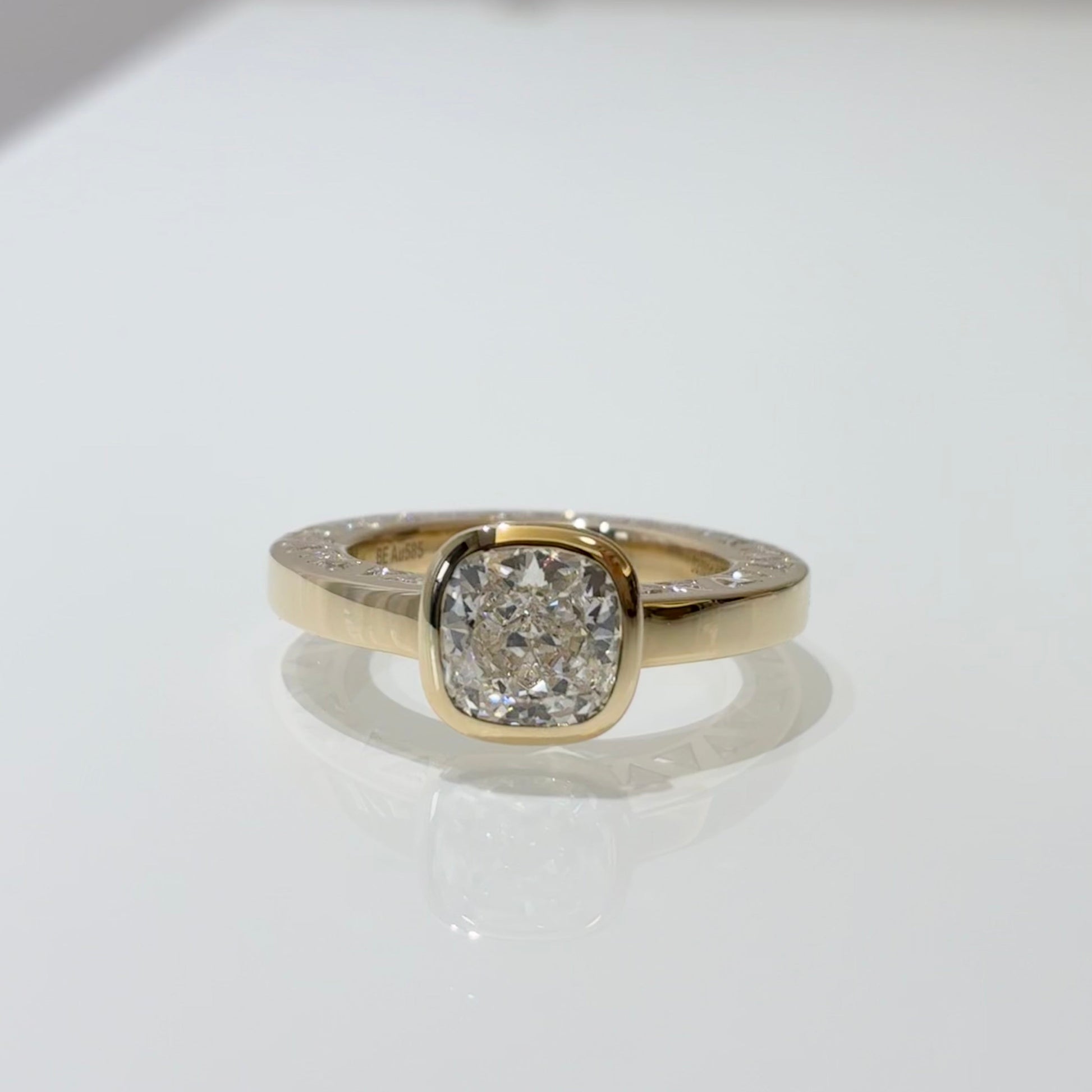 Cushion Lab Grown Diamond Ring | Vintage Double-Side Engraved Band | 14K Gold
