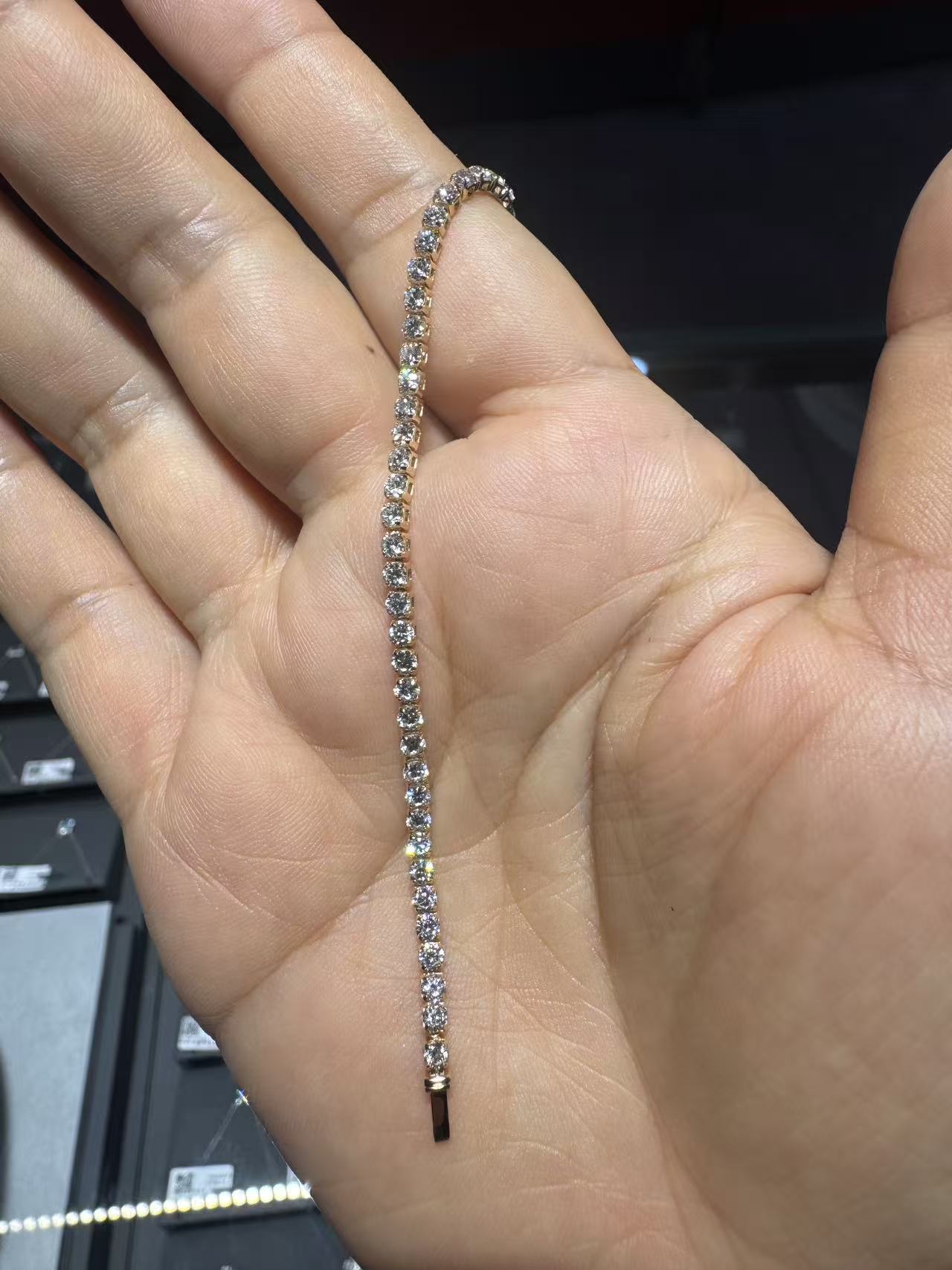 A link for Monigue to pay for Bracelet （Balance Payment）