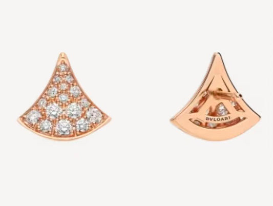 A link for Dariia to pay earrings (50%deposit)