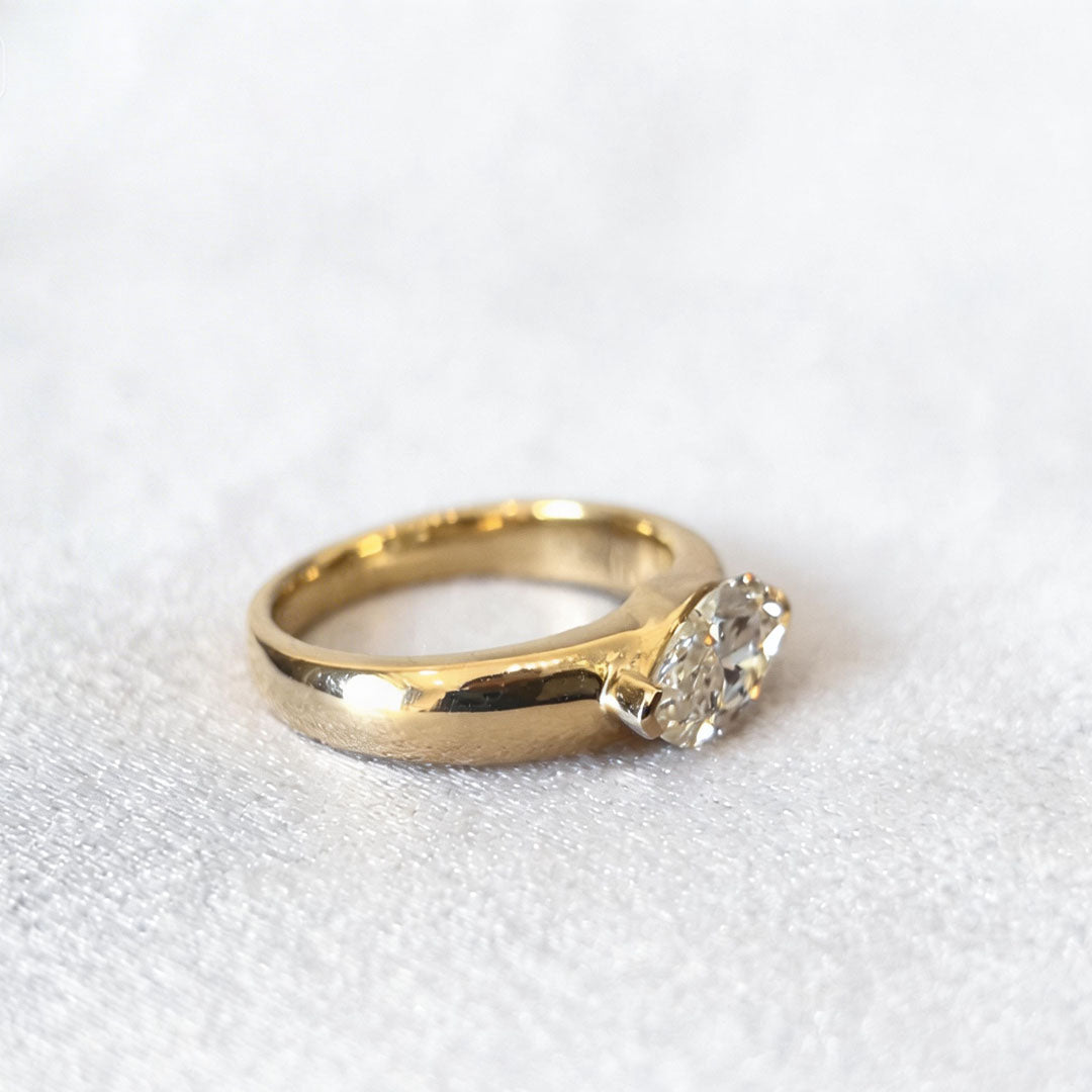 18K Gold Plain Band | Horizontal Marquise Diamond | Modern Solitaire | 1ct Lab-Grown