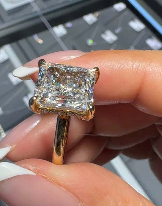 A link for Deeboyswifey to pay a diamond ring and a band Size 7#