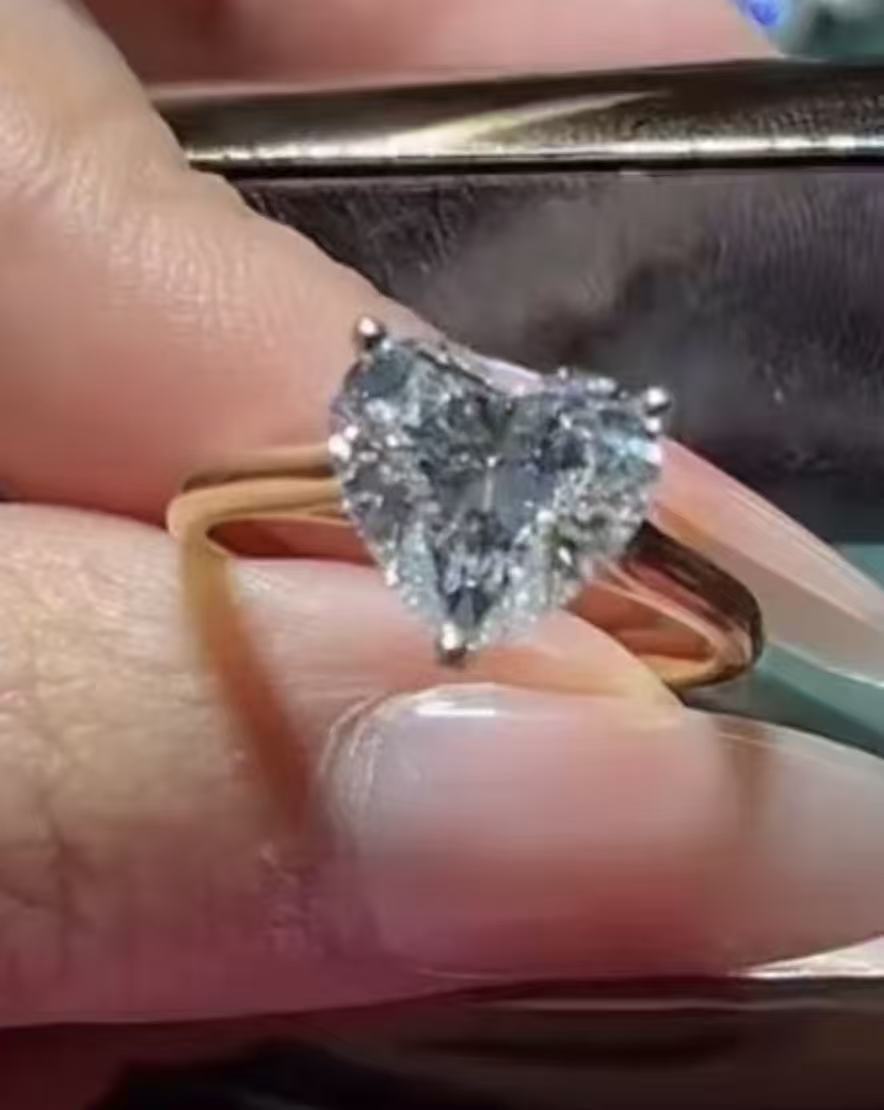 A link for Nina to pay Ring 4#(50% deposit)