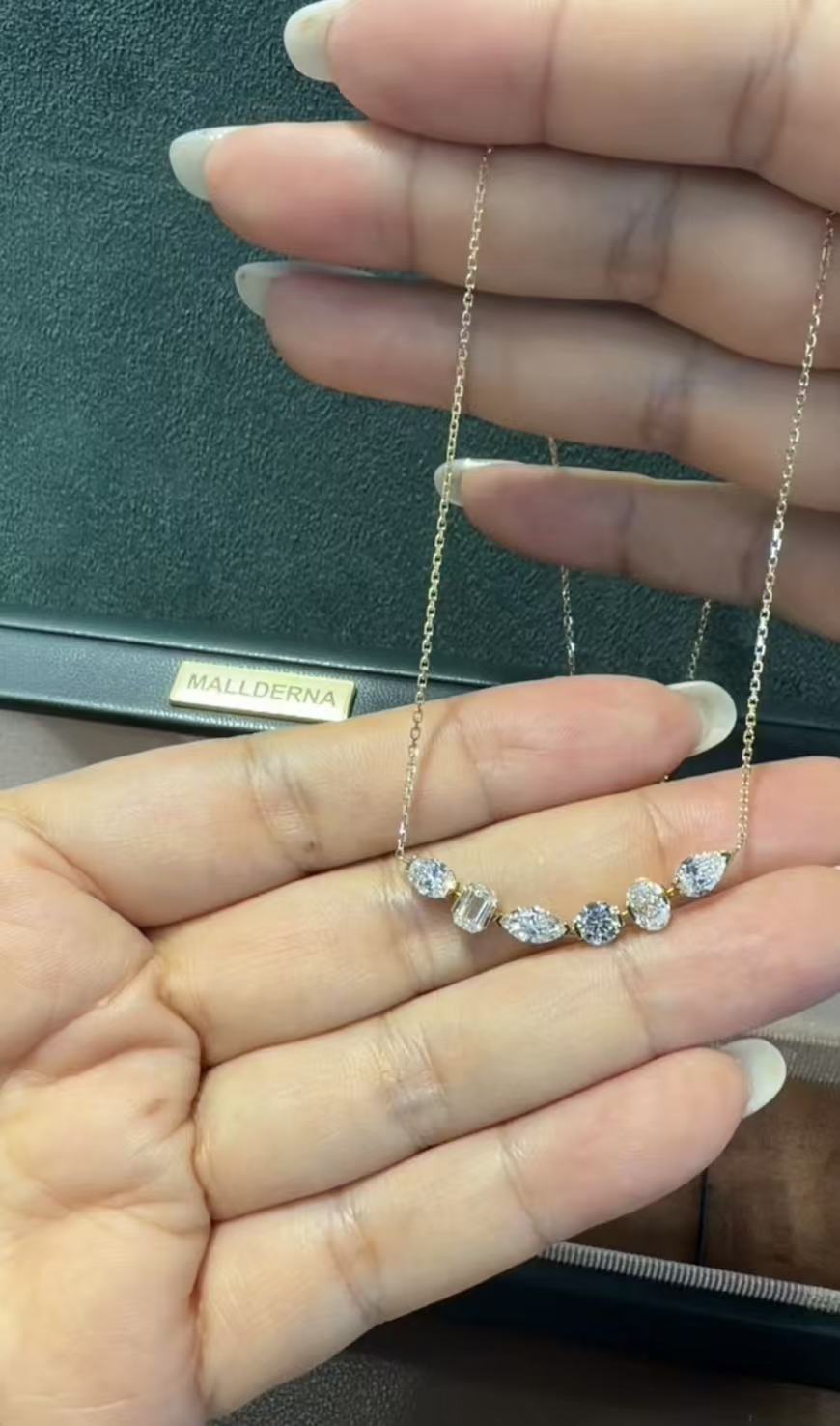 A link for ariya to pay necklace