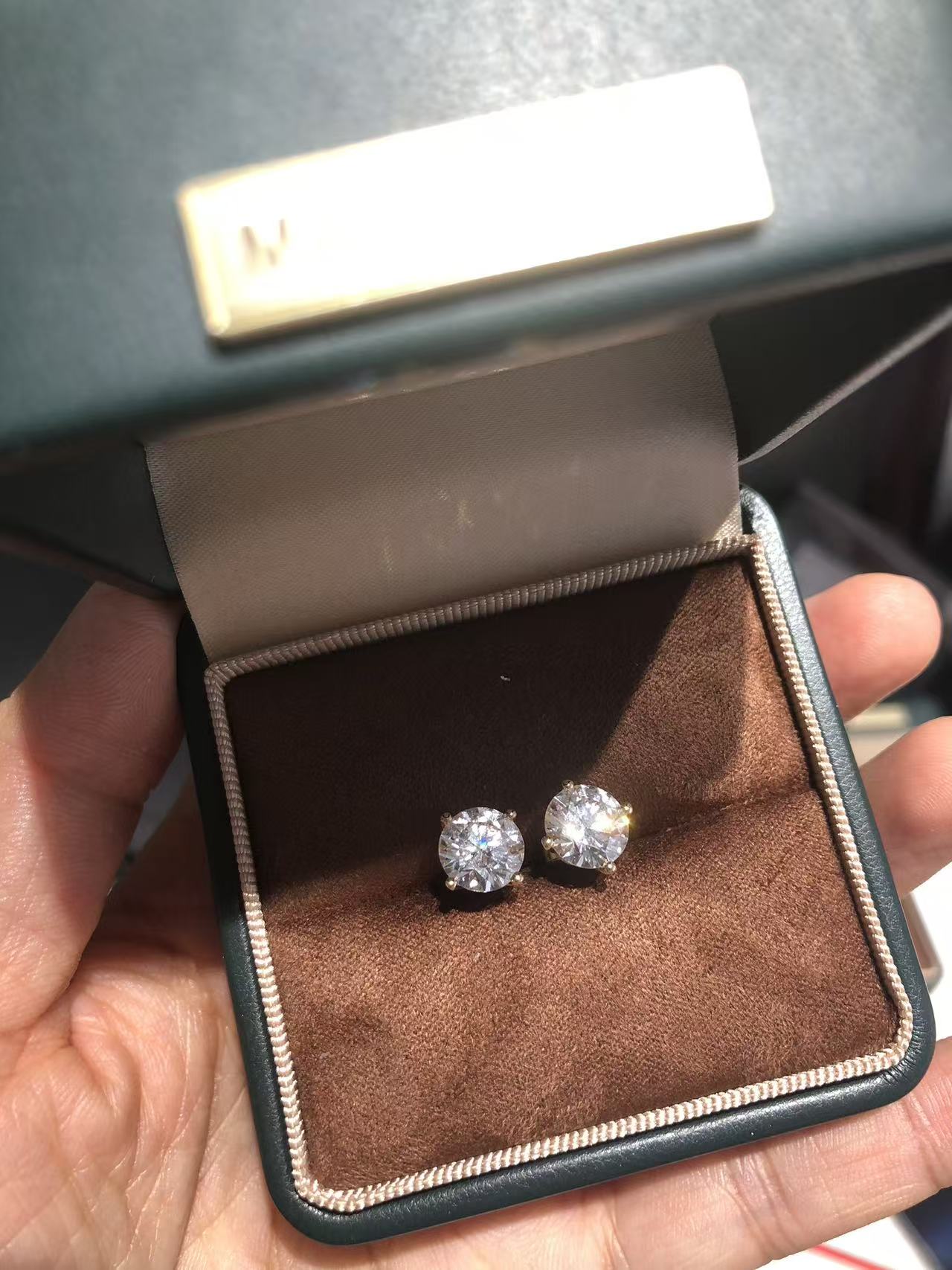 A link for m to pay earings