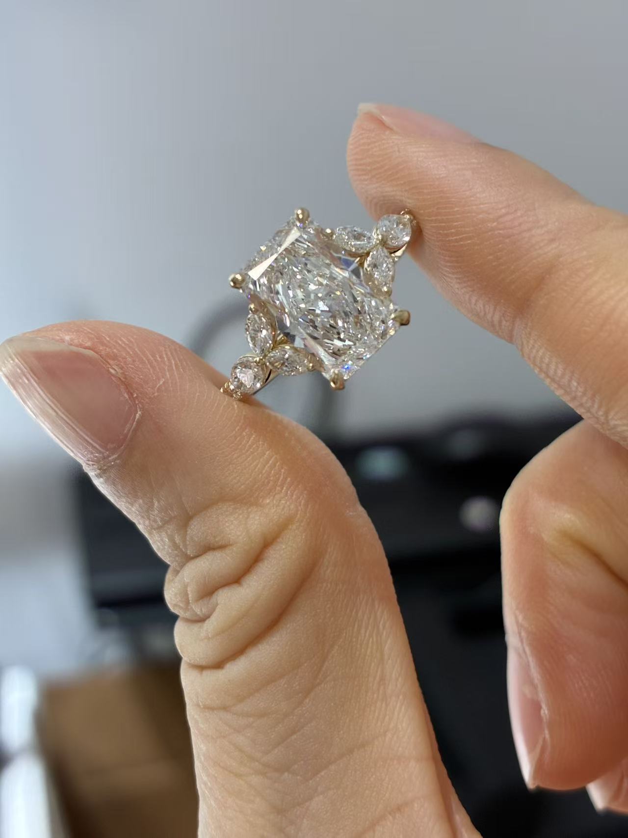 A link for Marco valle to pay necklace+ring（Balance）