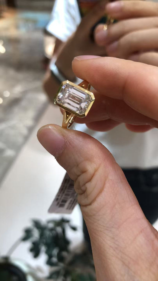 A link for Vee to pay for a diamond ring (size 8.5)