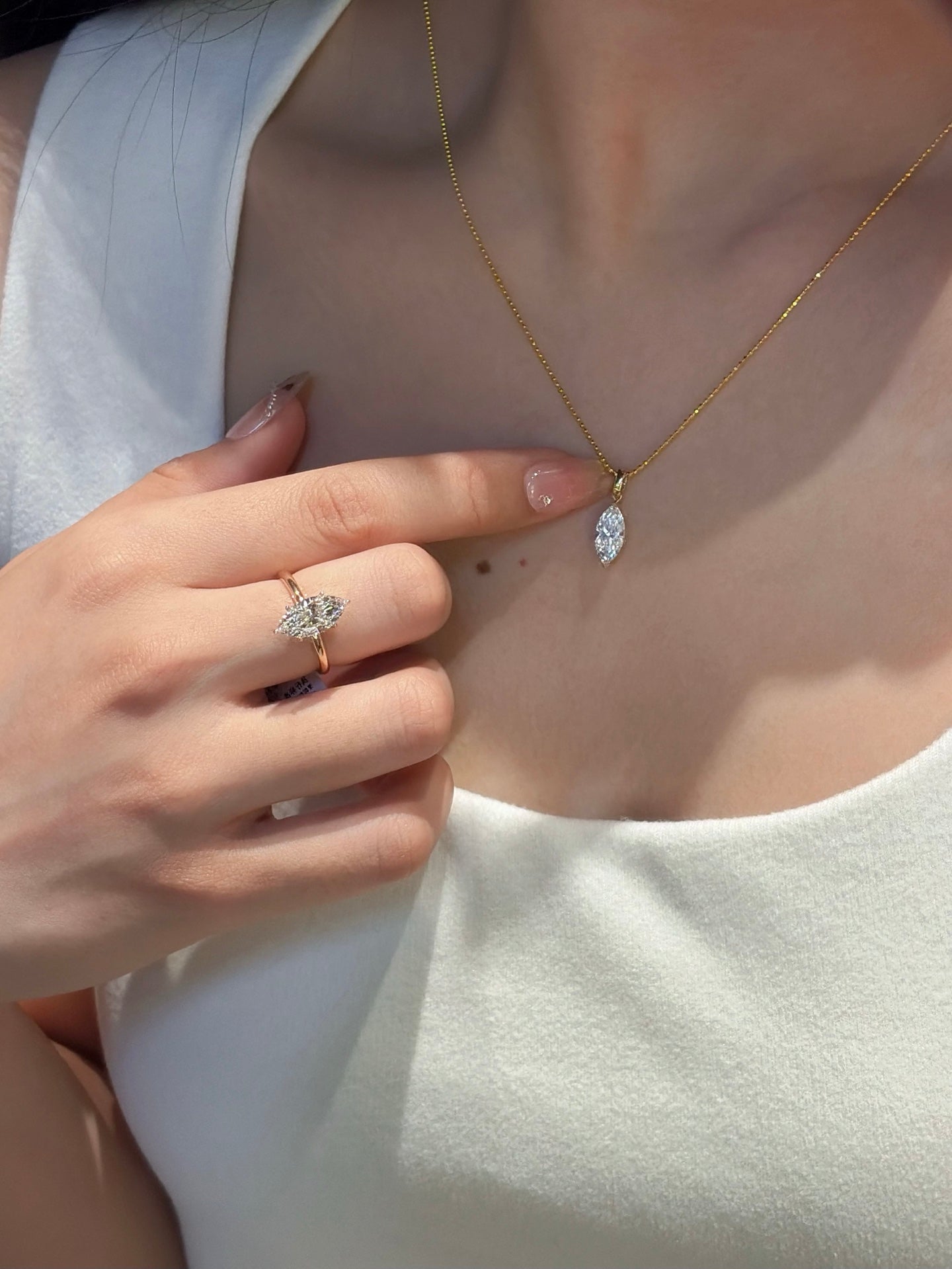 Marquise-Cut Lab-Grown Diamond Solitaire Pendant | 18K Gold