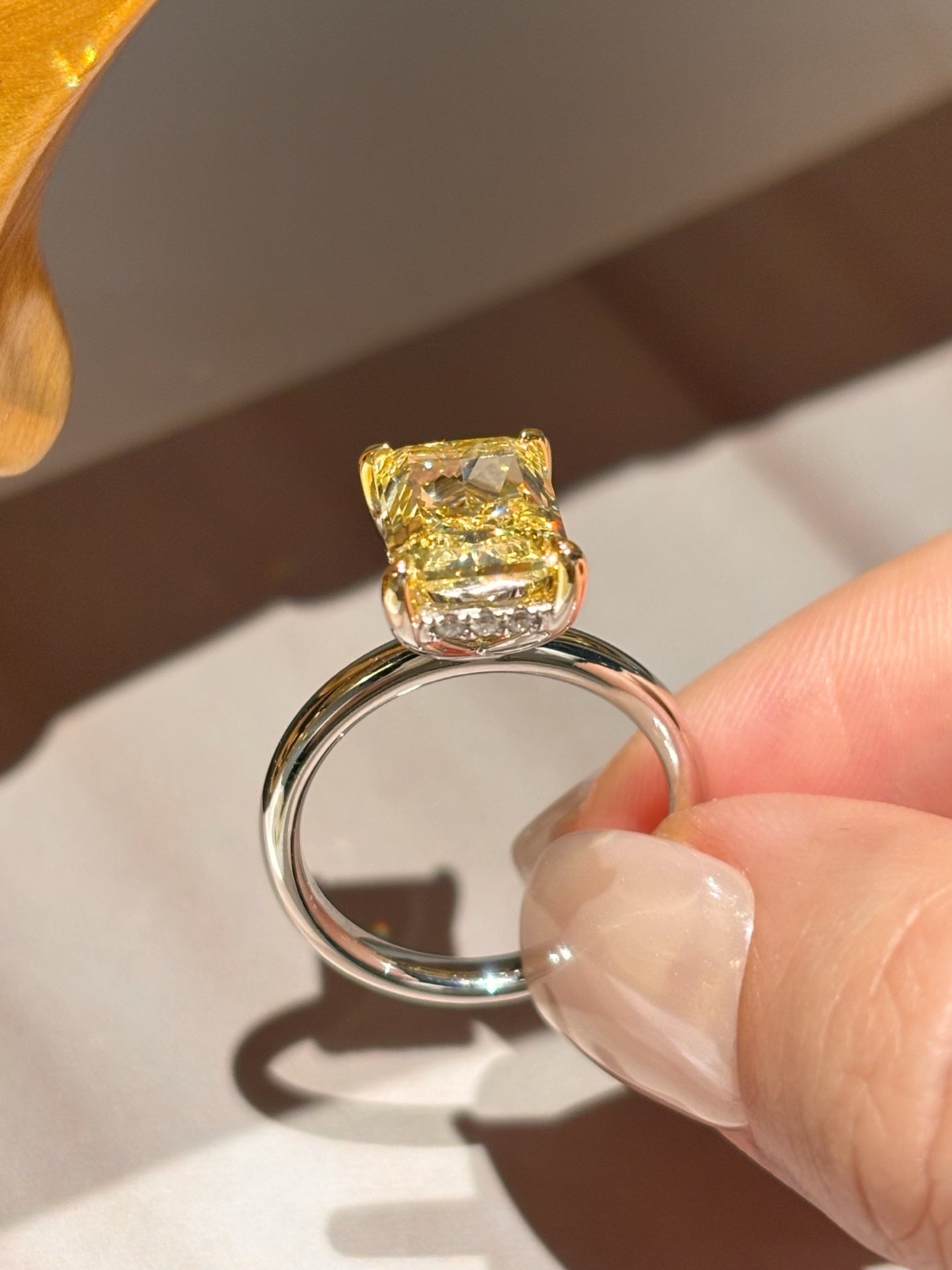 3.25ct 5.41g Gorgeous Radiant Cut Fancy Yellow Lab Grown Diamond Ring | 18K Gold