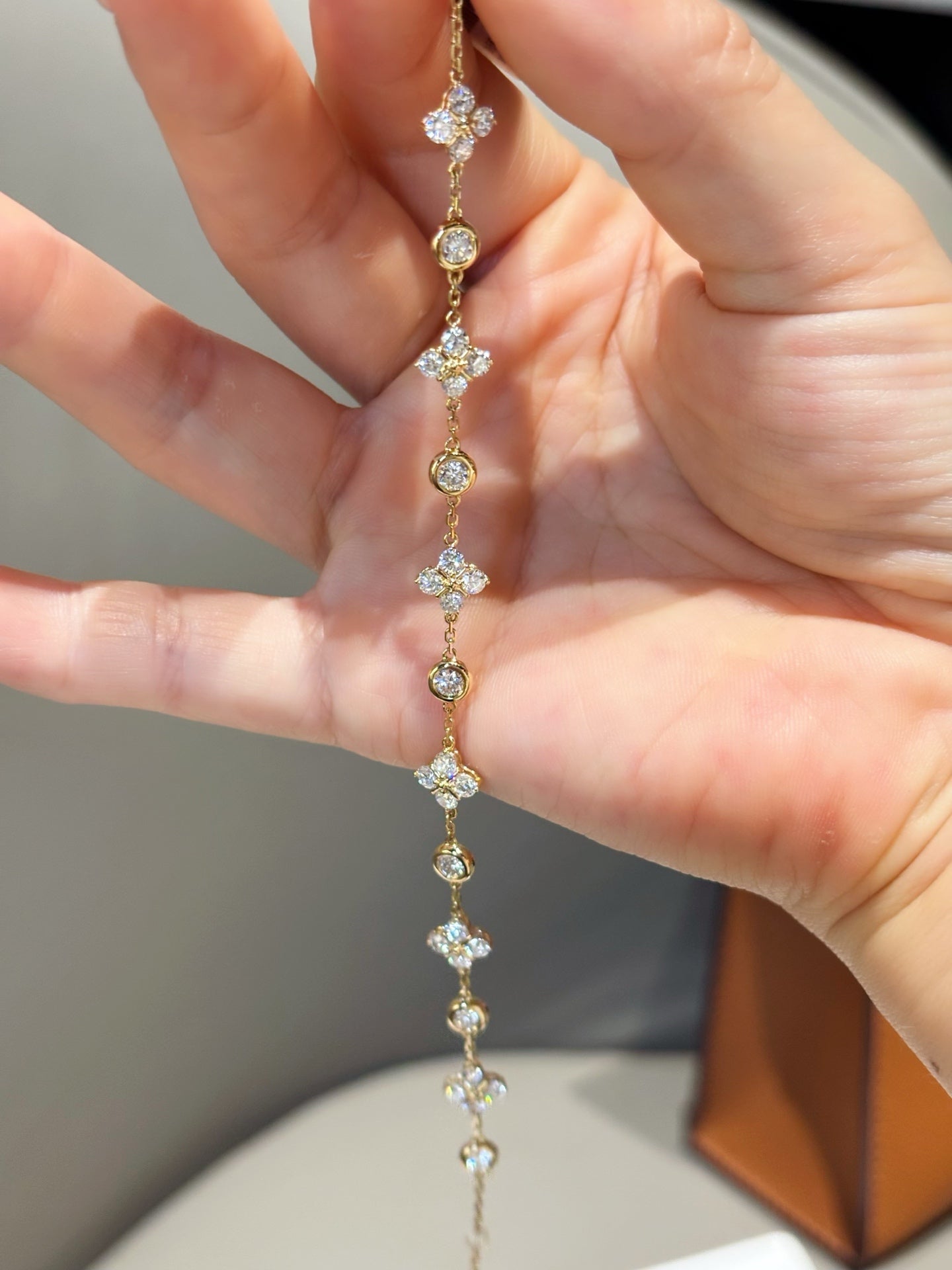 Lab-Grown Diamond Four-Leaf Clover Tennis Bracelet | 18K YELLOW Gold