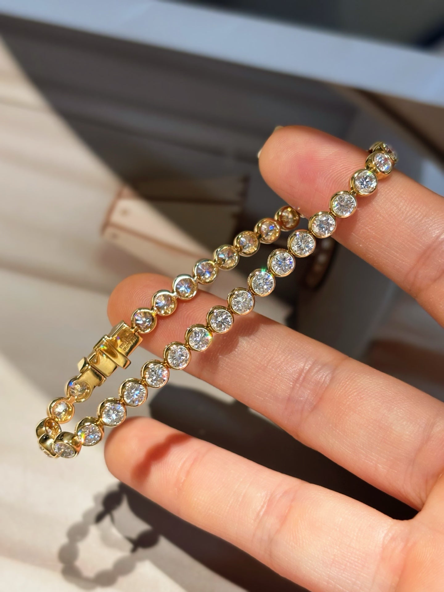0.15 Carat Bubble Bezel Round Lab Grown Diamond Tennis Bracelet | 18K Yellow Gold | Modern & Playful