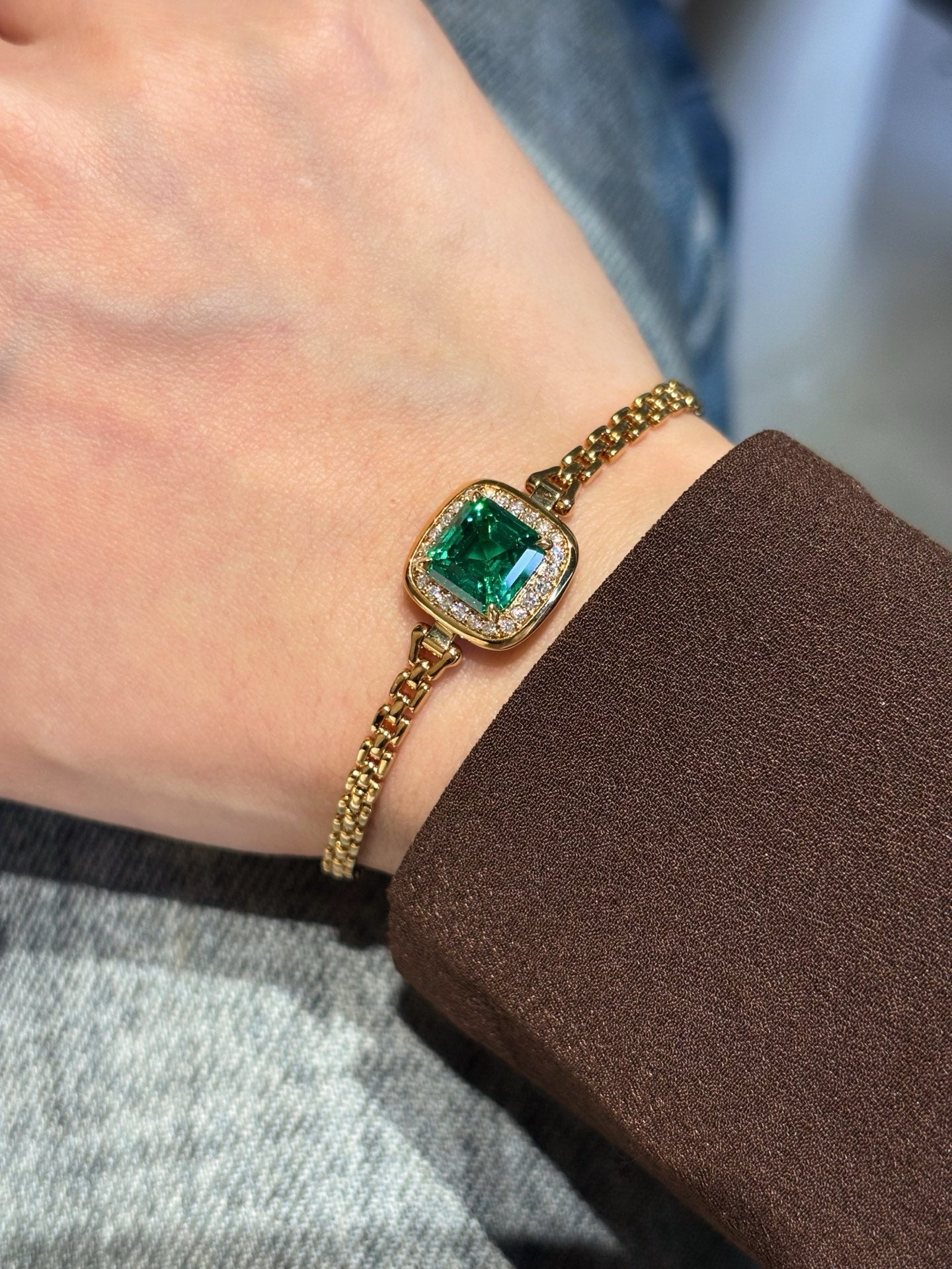 Asscher Cut Lab Emerald Gemstone Bracelet with Diamond Halo | 18K Yellow Gold