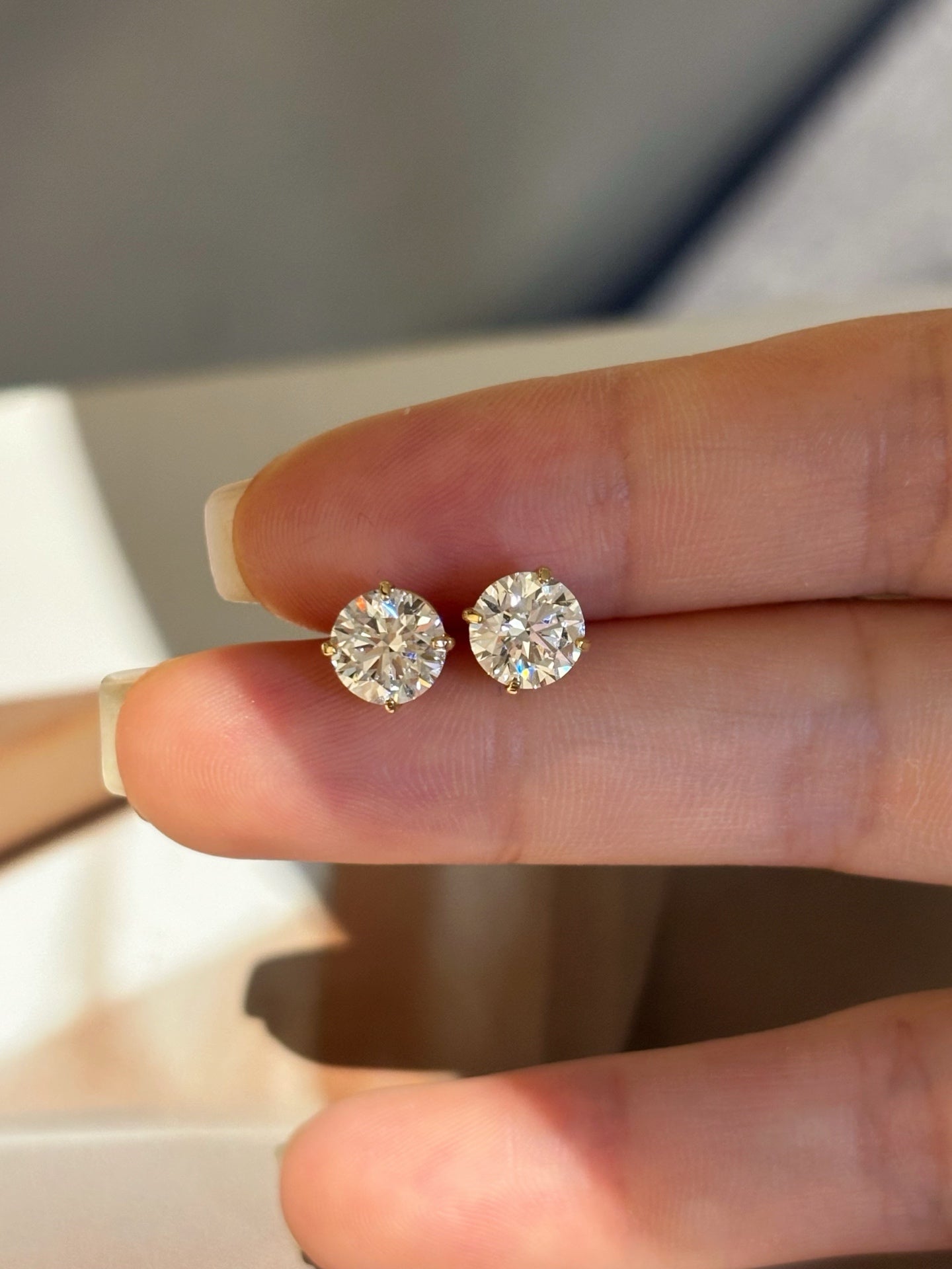 Lab-Grown Diamond 1ct Martini Stud Earrings | Round Cut Lab Grown | 18K gold