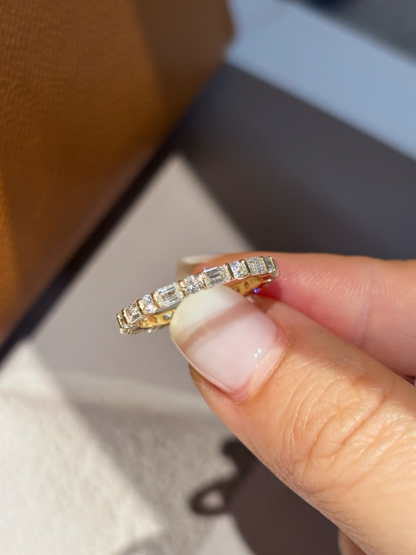 Lab Grown Diamond Alternating Eternity Band – Everyday Sparkle & Timeless Gifting | 18K Yellow Gold