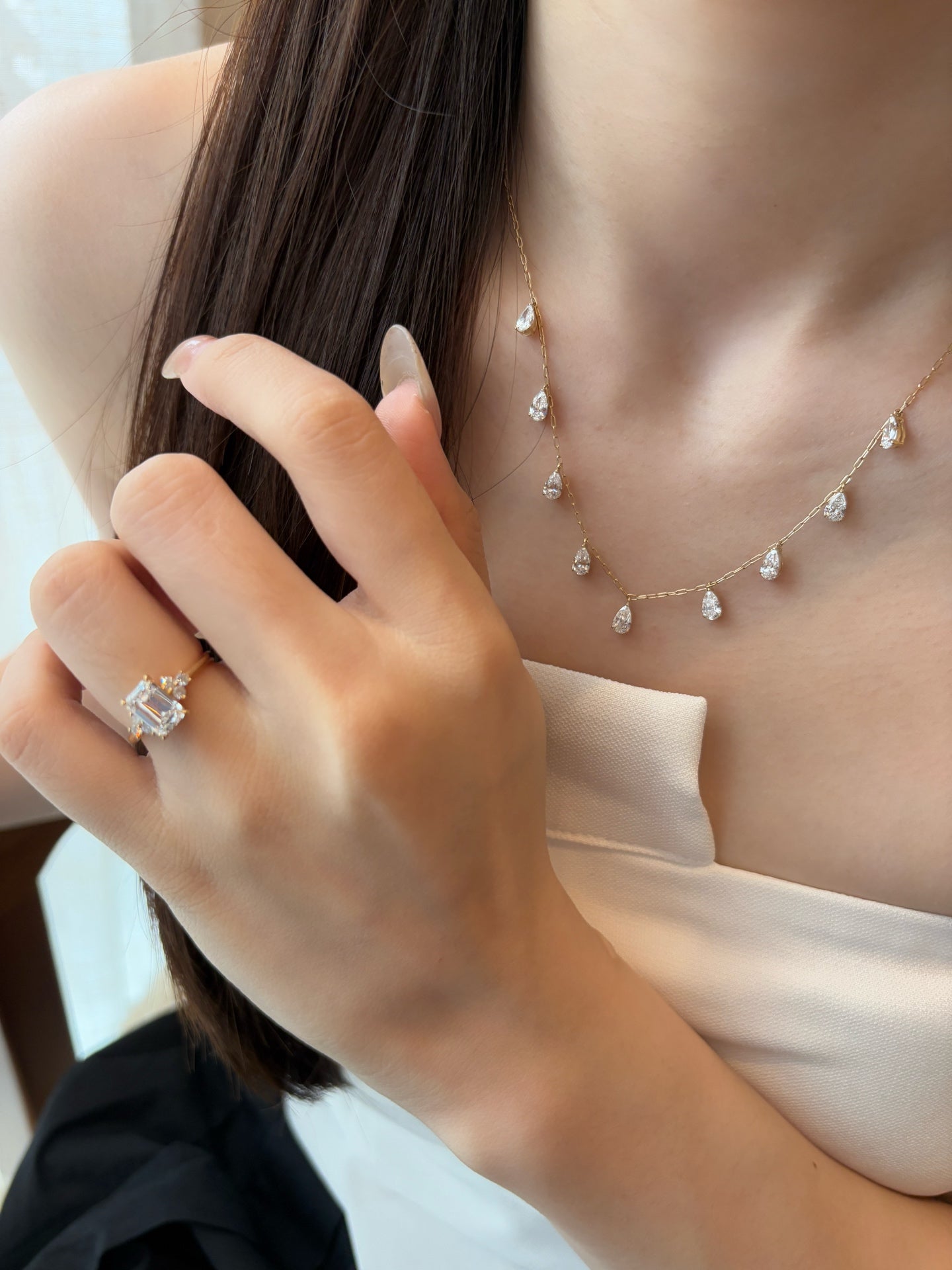 Pear Teardrop Lab Grown Diamond Station Chain Collar Necklace | 18K Gold