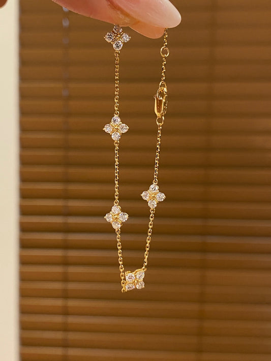 Four Leaf Clover Cluster Lab Grown Diamond Station Chain Bracelet | 18K Yellow Gold