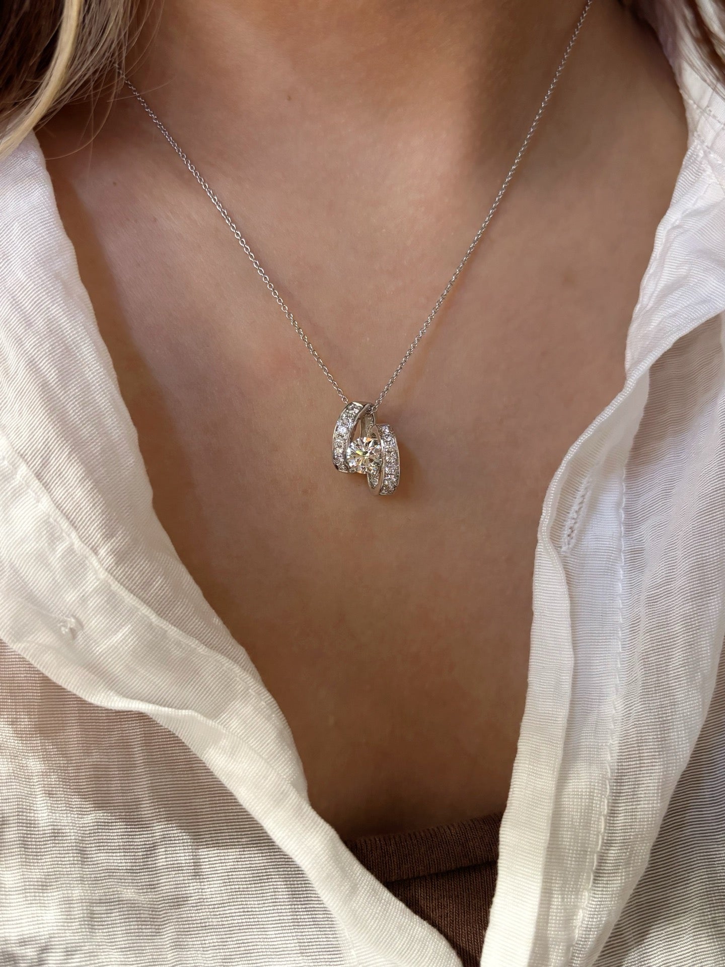 Diamond Interlocking Hoop Everyday Layering Necklace | Minimalist | Platinum
