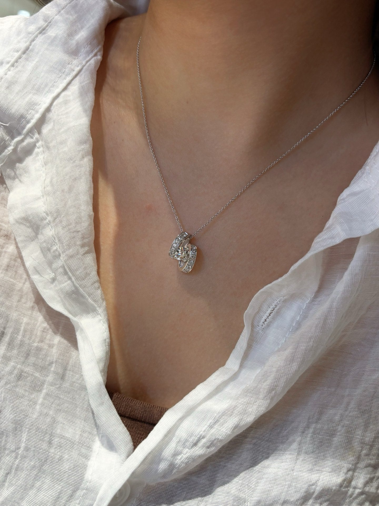 Diamond Interlocking Hoop Everyday Layering Necklace | Minimalist | Platinum