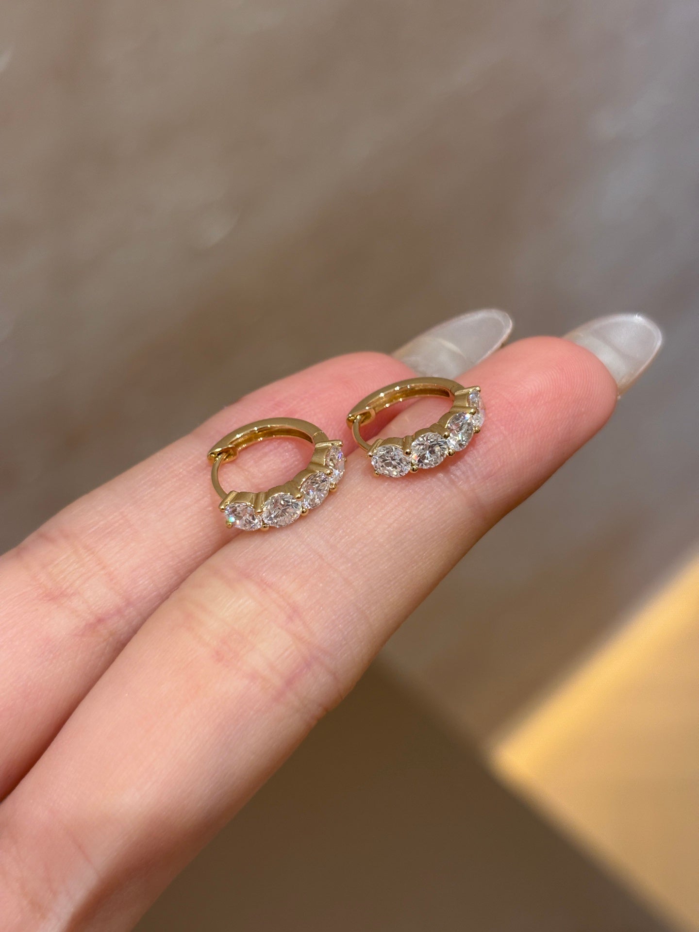 Lab-Grown Diamond Shared Prong Huggie Hoop Earrings | 18K Gold