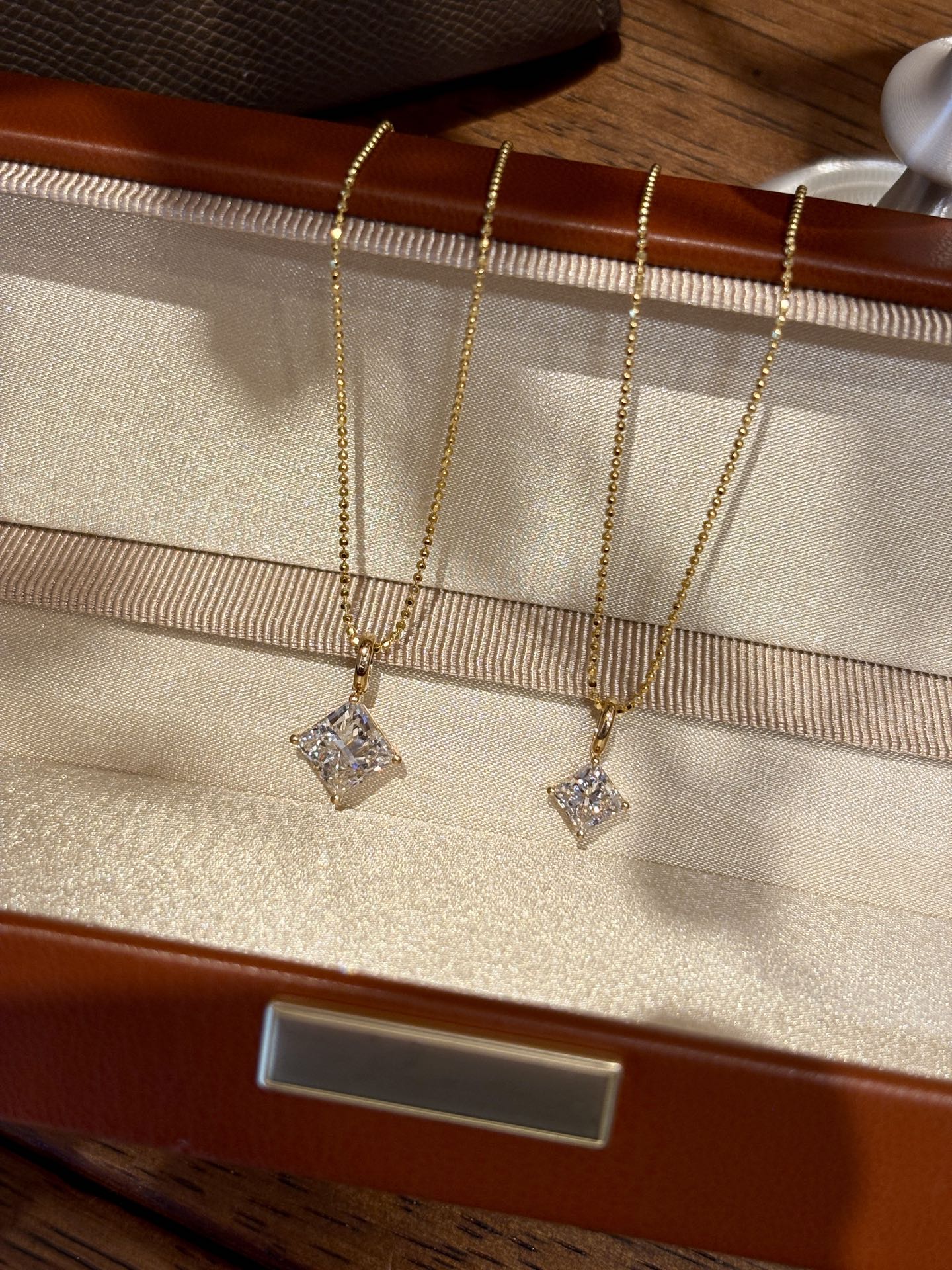 Lab-Grown Princess Cut Diamond Solitaire Pendant | 18K Gold