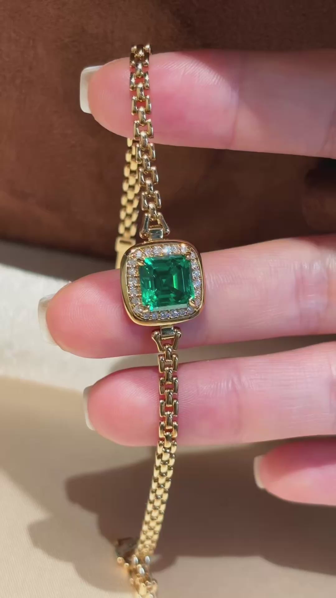 Asscher Cut Lab Emerald Gemstone Bracelet with Diamond Halo | 18K Yellow Gold