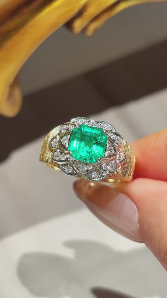 1.375ct 7.13g Lab Grown Emerald Ring | Vintage Two-Tone Gold Diamond Halo